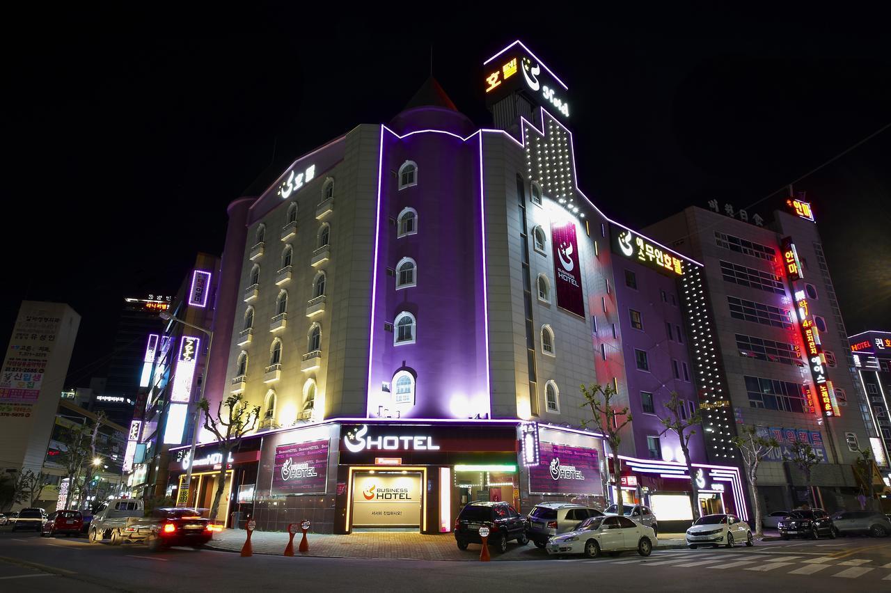 S Hotel Gwangju Metropolitan City Eksteriør billede